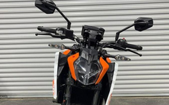 2024 KTM Duke 250