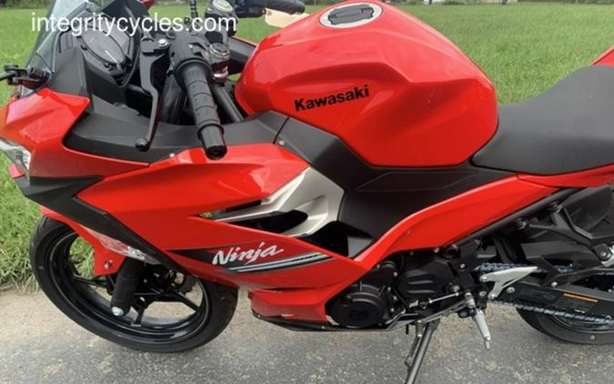 2021 Kawasaki Ninja® 400 ABS Passion Red