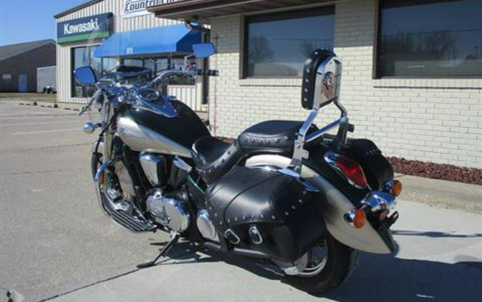 2010 Kawasaki Vulcan® 900 Classic LT