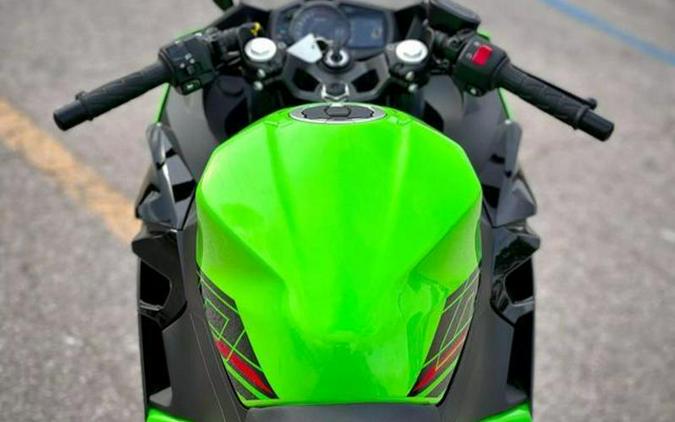 2023 Kawasaki Ninja 400 ABS KRT Edition