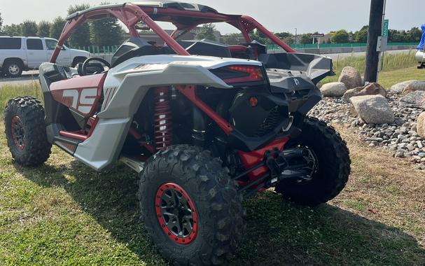 2024 Can-Am™ Maverick X3 X ds TURBO RR