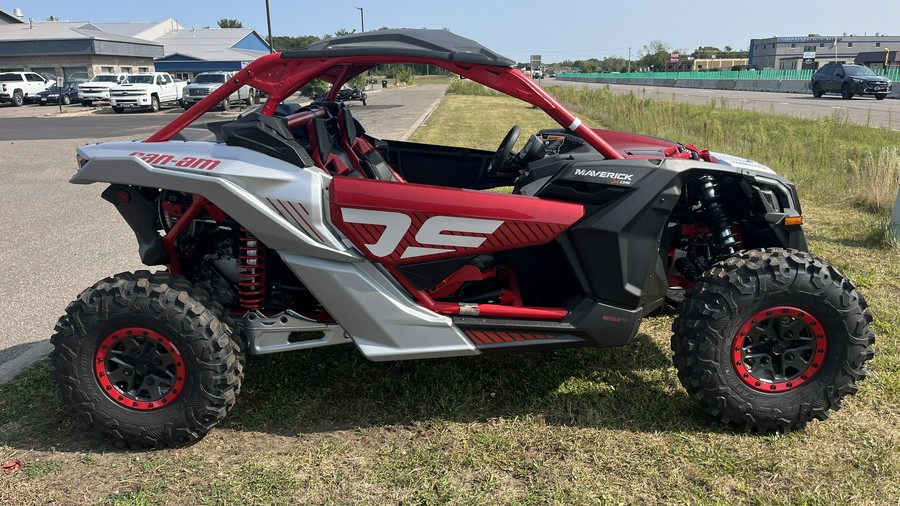 2024 Can-Am™ Maverick X3 X ds TURBO RR