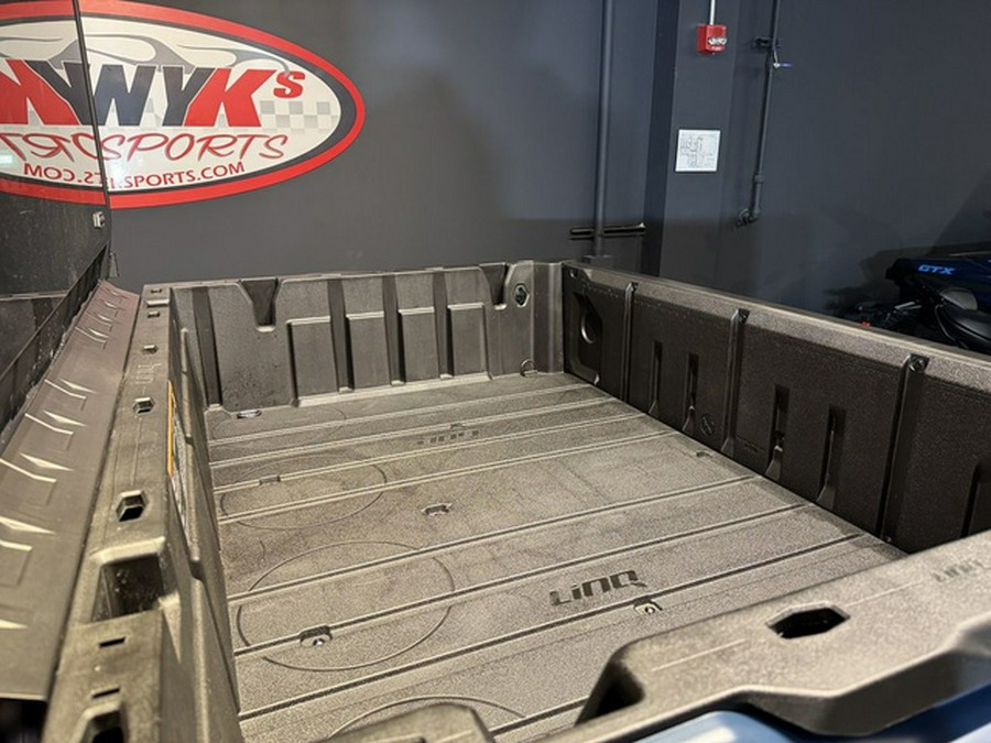 2026 Can-Am Defender Limited HD11