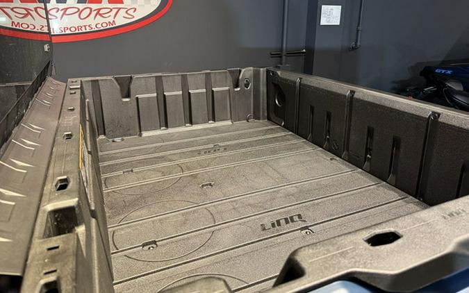 2026 Can-Am Defender Limited HD11