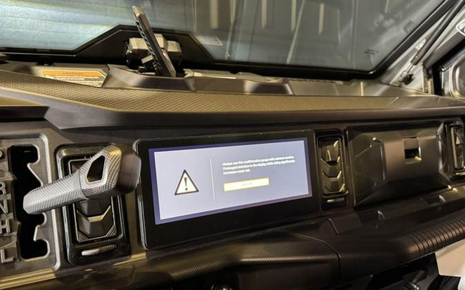 2026 Can-Am Defender Limited HD11