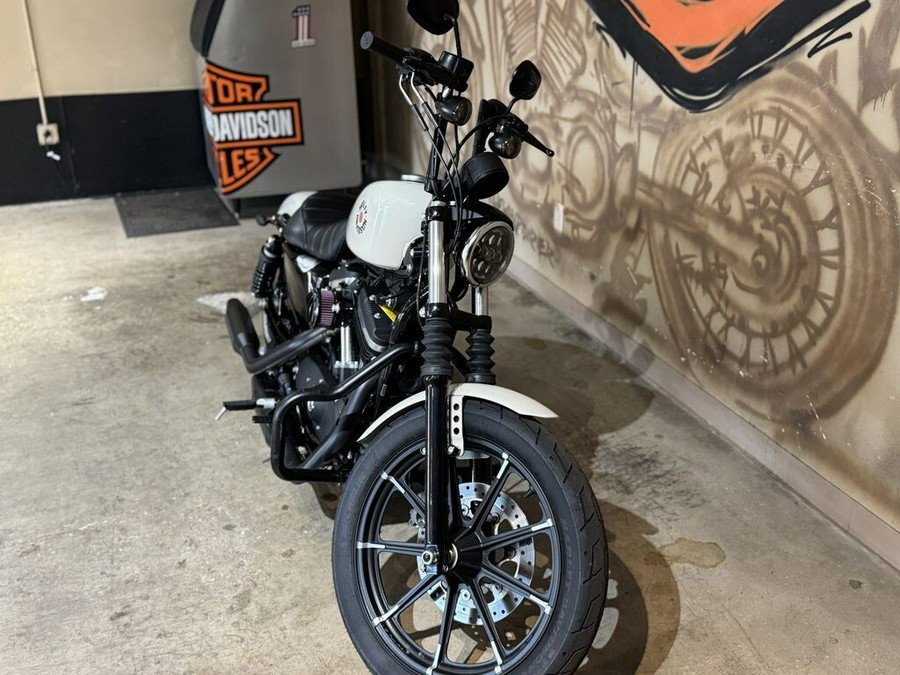 XL 883N 2022 Iron 883™