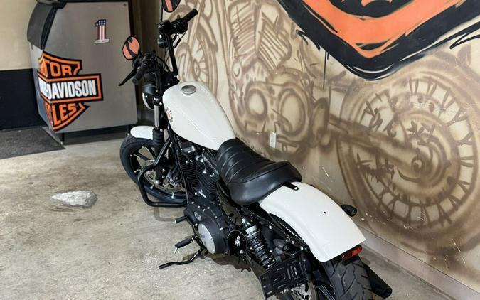 XL 883N 2022 Iron 883™