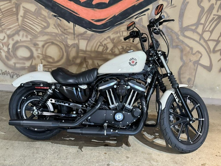 XL 883N 2022 Iron 883™