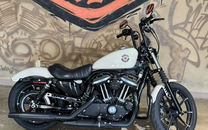 XL 883N 2022 Iron 883™