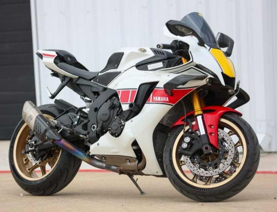 2022 Yamaha YZF-R1 World GP 60th Anniversary Edition