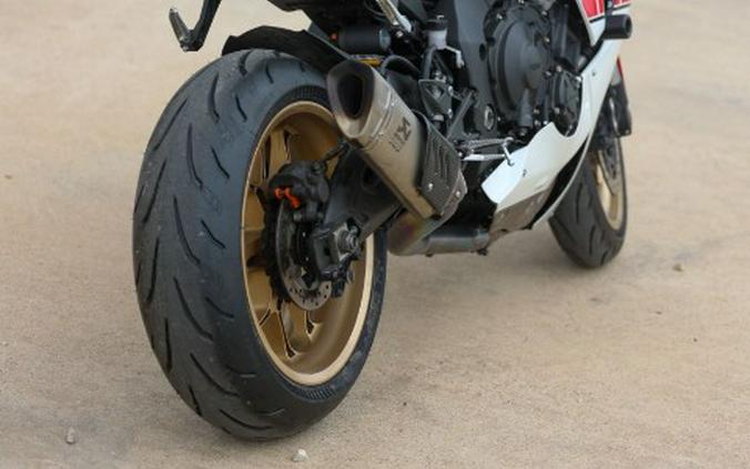2022 Yamaha YZF-R1 World GP 60th Anniversary Edition