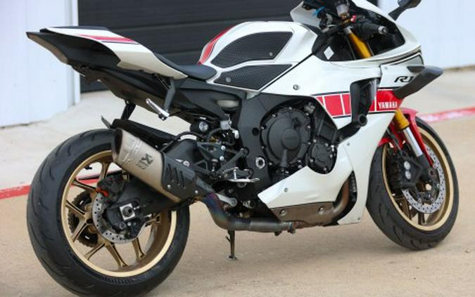 2022 Yamaha YZF-R1 World GP 60th Anniversary Edition