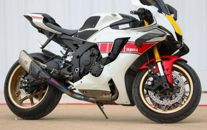 2022 Yamaha YZF-R1 World GP 60th Anniversary Edition