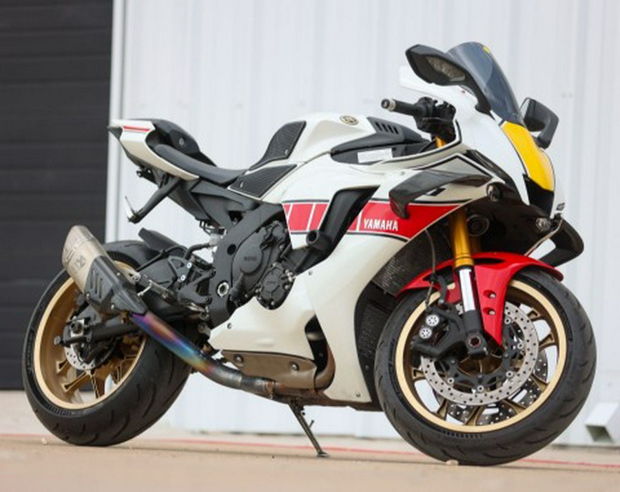 2022 Yamaha YZF-R1 World GP 60th Anniversary Edition