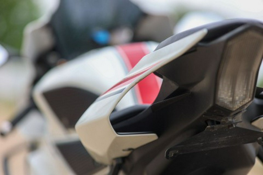 2022 Yamaha YZF-R1 World GP 60th Anniversary Edition