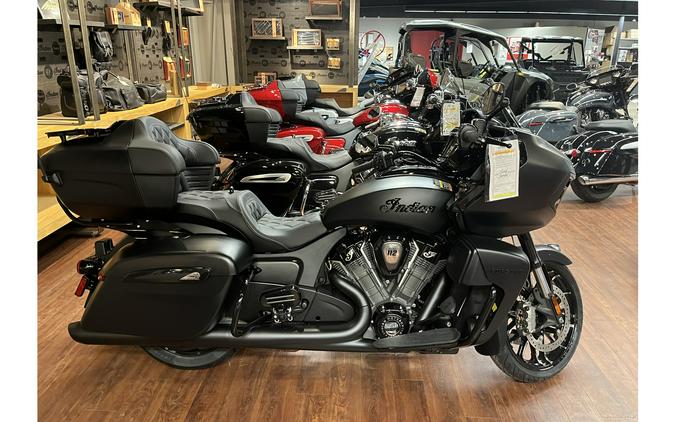 2026 Indian Motorcycle Pursuit Dark Horse® with 112