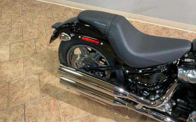 2024 Harley-Davidson Softail Standard Vivid Black FXST