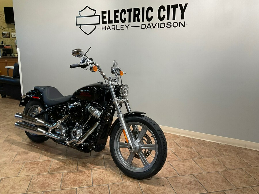 2024 Harley-Davidson Softail Standard Vivid Black FXST