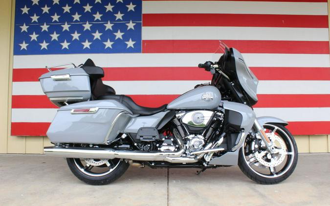 2025 Harley-Davidson® FLHXU - Street Glide® Ultra