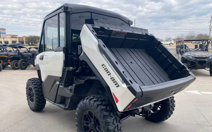 2026 Can-Am® DEFENDER LIMITED CAB HD11