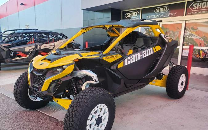 2024 CAN-AM MAVERICK R X RS WITH SMART-SHOX 999T DCT