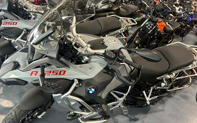 2024 BMW S 1000 XR