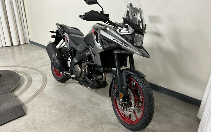 2025 Suzuki V-Strom 1050 (DL1050RRM5)