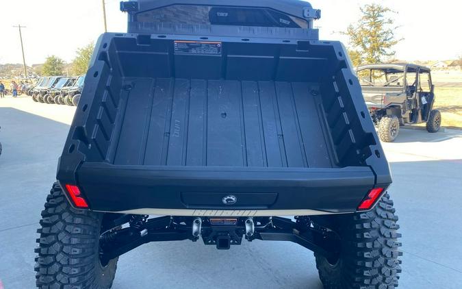 2026 Can-Am® Defender MAX Limited HD11 Desert Tan & Carbon Black