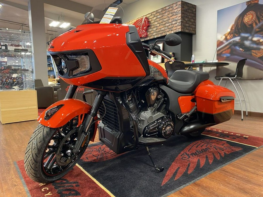 2023 Indian Motorcycle® Challenger® Dark Horse® Indy Red / Black Metallic