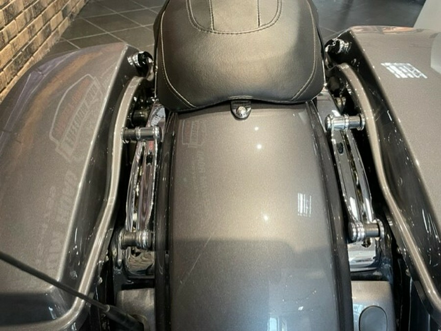 2021 Harley-Davidson Street Glide Special