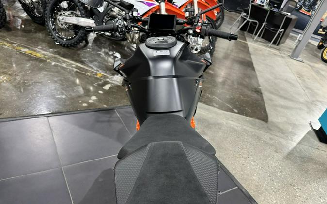 2024 KTM 1390 SUPER DUKE R EVO