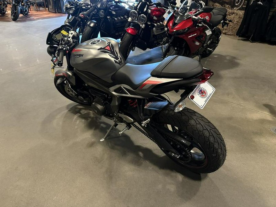 2022 Triumph STREET TRIPLE R