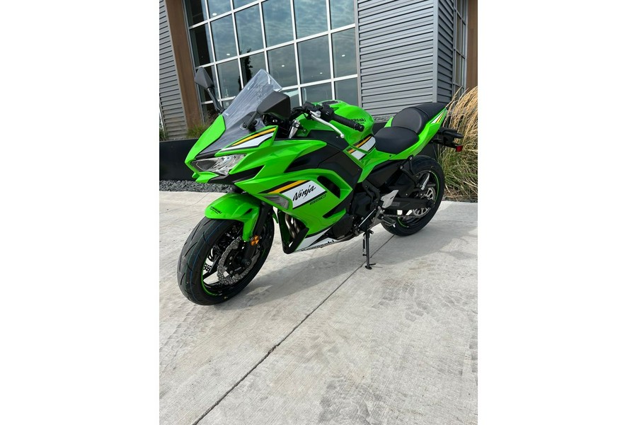 2025 Kawasaki Ninja® 650 KRT ED ABS