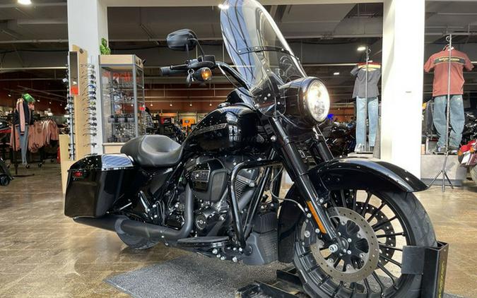 2018 Harley-Davidson FLHRXS - Road King Special