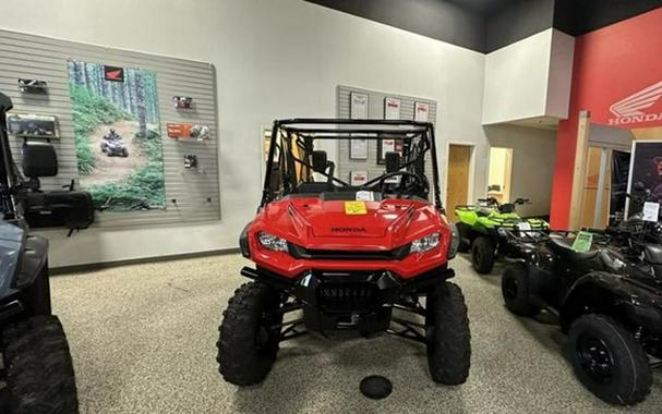 2024 Honda Pioneer 1000-5