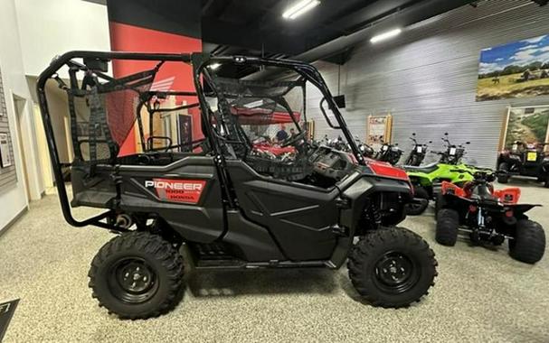 2024 Honda Pioneer 1000-5