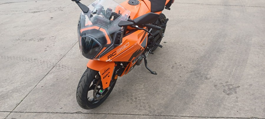 2023 KTM RC 390