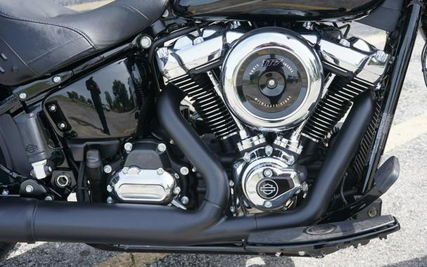 2025 Harley-Davidson Softail FLHC - Heritage Classic