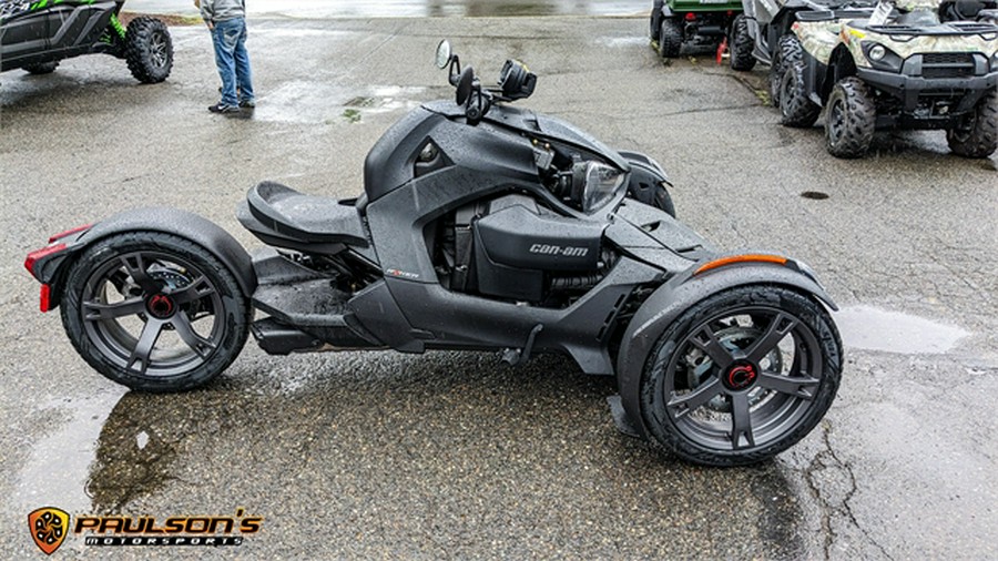 2021 Can-Am™ Ryker 900 ACET