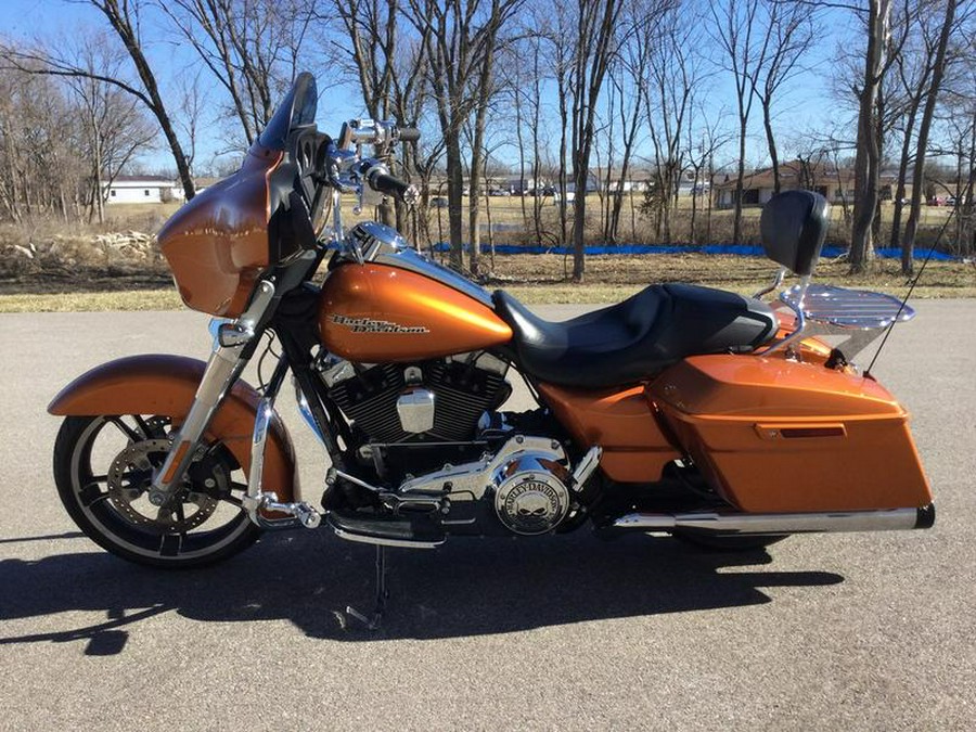 2014 Harley-Davidson® FLHX - Street Glide®
