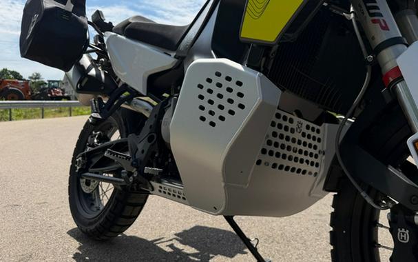 2027 Husqvarna Motorcycles NORDEN 901 EXPEDITION