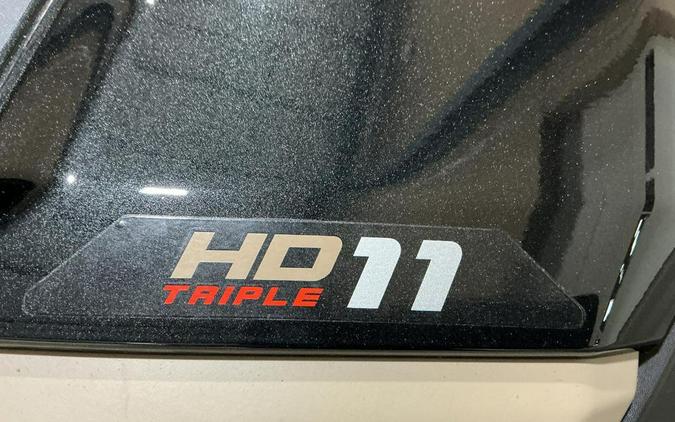 2027 Can-Am Defender XU LTD HD11