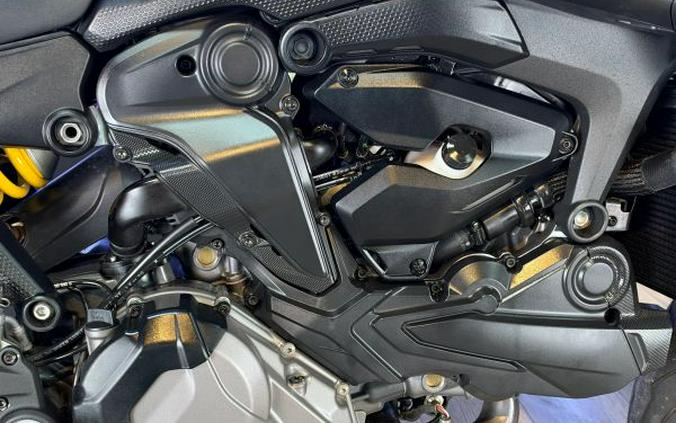 2022 Ducati Monster