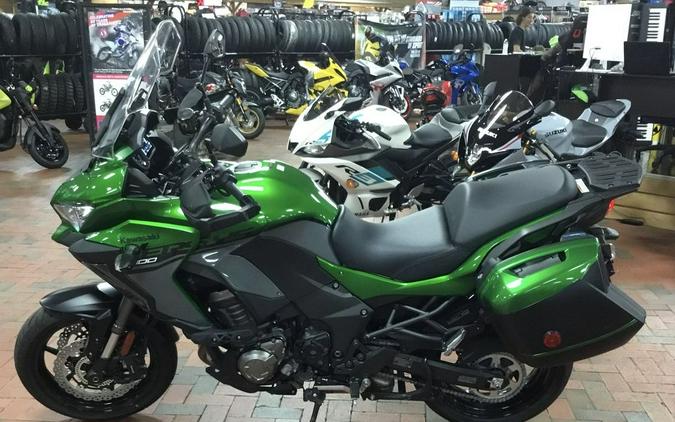 2020 Kawasaki Versys® 1000 SE LT+