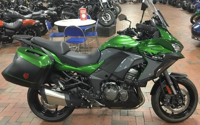 2020 Kawasaki Versys® 1000 SE LT+