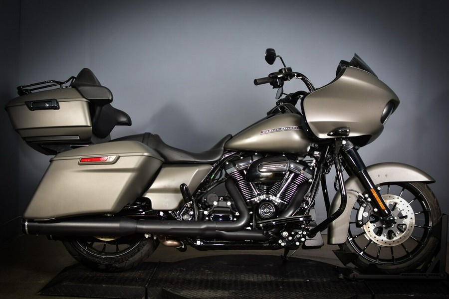 2019 Harley-Davidson Road Glide Special