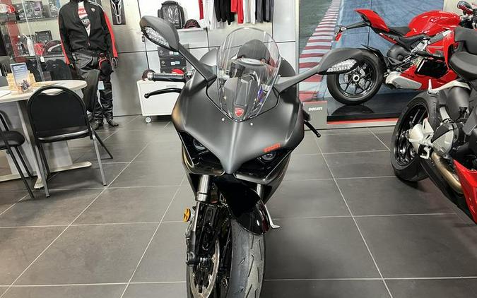 2024 Ducati Panigale V2 Black on Black