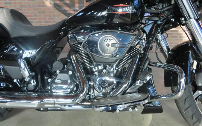 FLHX 2025 Street Glide™