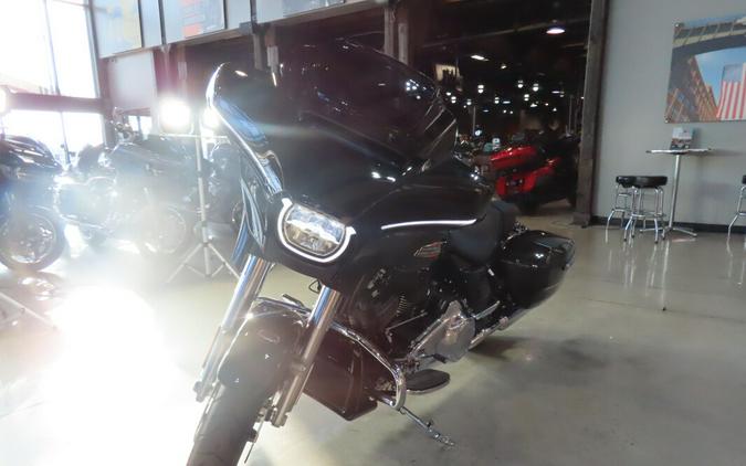 FLHX 2025 Street Glide™