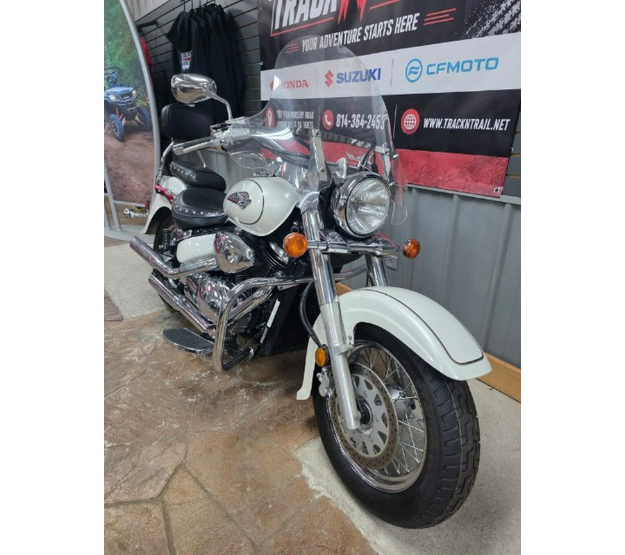 2003 Suzuki Intruder® Volusia
